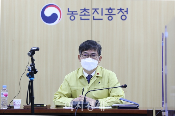 허태웅 농촌진흥청장이 22일 전북 전주시 본청에서 열린 업무협의회에서 발언하고 있다. 사진=농촌진흥청