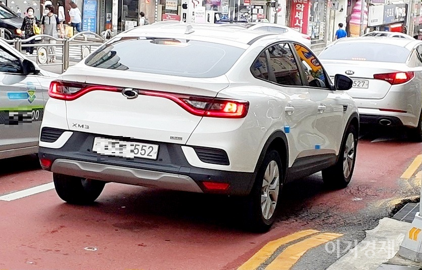 르노삼성은 XM3 등 전략 모델에 대한 품질 문제가 불거지면서 내수가 크게 감소했다. XM3. 사진=정수남 기자