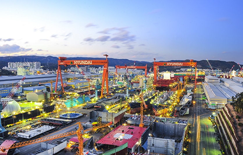 한국조선해양은 자회사 현대중공업이 라이베리아 선사와 2832억원 규모 컨테이너선 2척 공사를 수주했다고 8일 공시했다. 사진=현대중공업