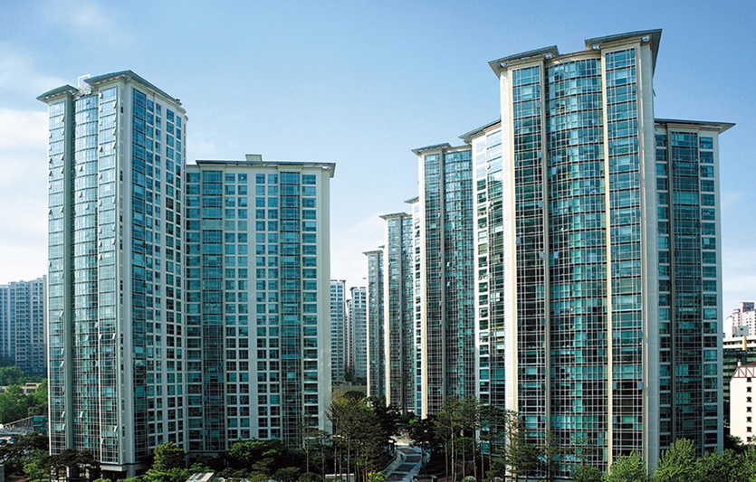 동부건설은 자회사인 필우산업개발과 638억원 규모 대구 수성구 파동 공동주택 신축공사 계약을 체결했다고 15일 공시했다. 사진=동부건설