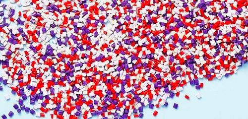 LG화학이 지난해 10월 출시한 고기능성 엔지니어링 플라스틱. 사진=LG화학