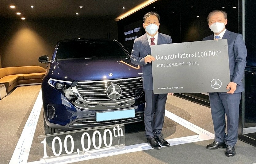 벤츠의 더클래스 효성은 올해로 창립 18년째를 맞아 29일 누적 판매 10만대를 돌파했다. 사진=더ㅌ클래스 효성