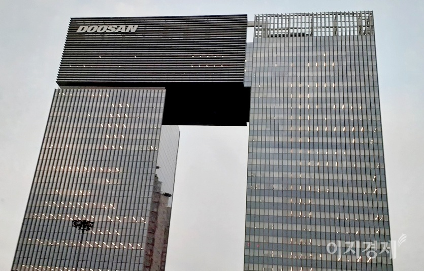 성남시 분당두산타워. 사진=이민섭 기자