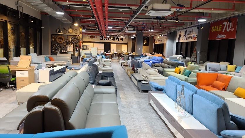 올랜드아울렛이 경남 양산 물금읍에 2000평 규모 직영 17호 양산점을 오픈했다. 사진=올랜드아울렛