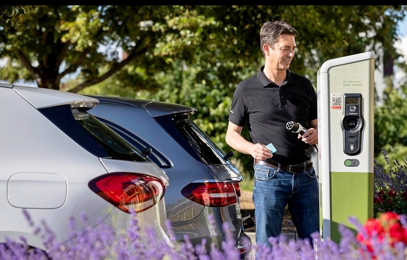 벤츠의 공식 딜러 더클래스 효성은 주요 부품과 소모품을 할인 판매하는 서비스 캠페인을 이달 마련했다. 사진=더클래스 효성