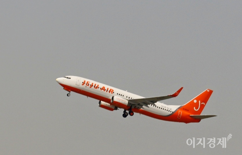 제주항공은 회원을 대상으로 JJ멤버스 특가를 정기적으로 진행하고 있다. 사진=이민섭 기자