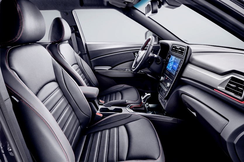 티볼리 R-Plus 인테리어. 사진=쌍용차