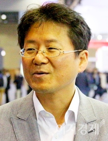 김필수 교수(대림대 미래자동차공학부, 김필수자동차연구소장).