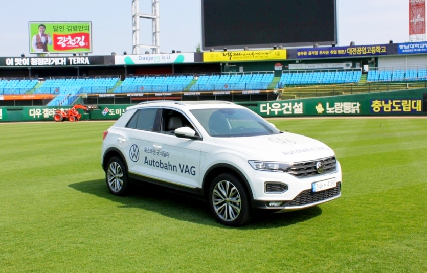 폭스바겐은 한화이글스애 불펜카로 신형 티록을 지원한다. 사진=폭스바겐