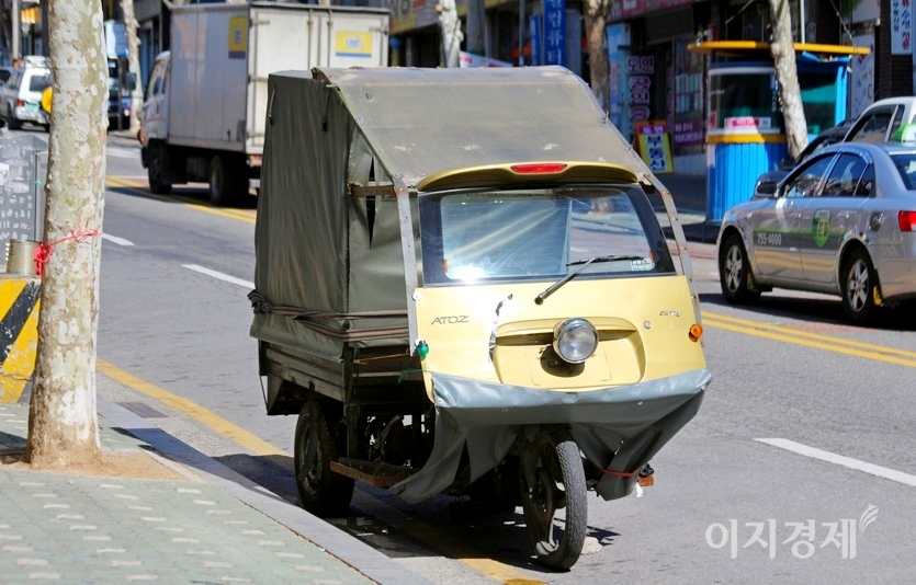현대차의 아토스(1997년 9월~2002년 12월)도 삼륜차로 활용된다. 사진=정수남 기자
