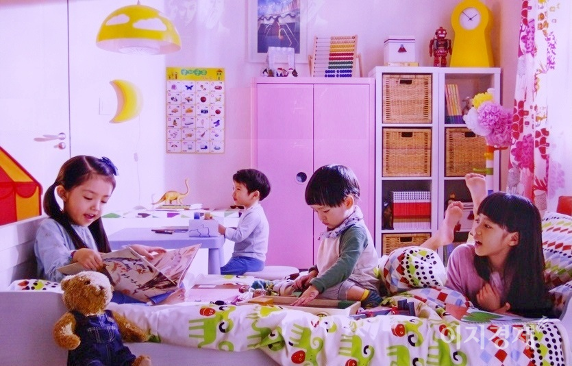 이케아는 올해 한국에서 ESG 경영에 주력한다. 이케아가 서울 지하철 역사에 설치한 홍보판. 사진=김보람 기자