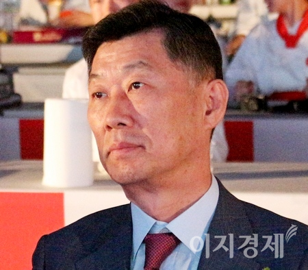 이달 공정위의 제제 수준이 결정되면, 검찰은 통상 관계자 등을 고발한다. 김홍국 회장. 사진=김보람 기자