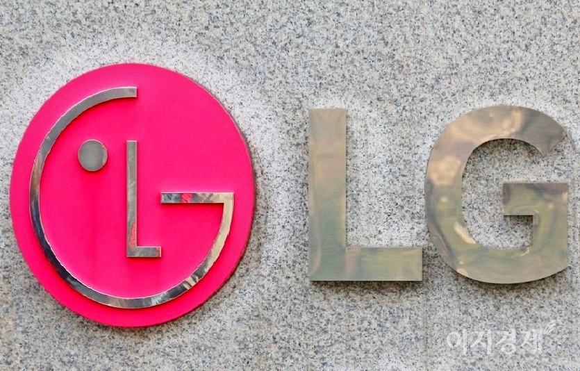 자회사 판토스의 이커머스 시장 진출 소식에 23일 LG상사의 주가가 급등하고 있다. 사진=양지훈 기자