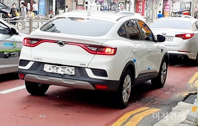 올해 르노삼성의 판매를 견인한 소형 SUV XM3. XM3는 1∼5월 1만9170대가 팔려 자사 전체 판매에서 86% 비중을 차지했다. 사진=정수남 기자