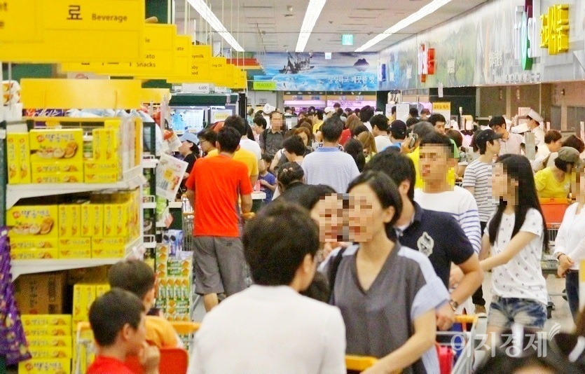 이마트는 올해 상반기 연결기준 매출 11조7605억원으로 전년 동기(10조3988억원)보다 13% 늘었다. 이마트 경기 성남점. 사진=이지경제