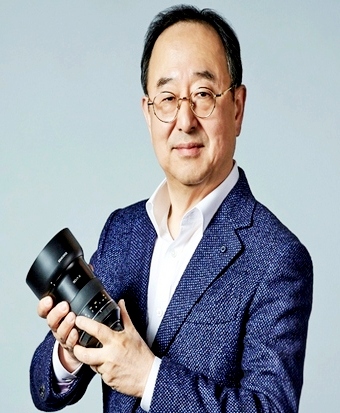 삼양옵틱스 황충현 대표. 사진=삼양옵틱스