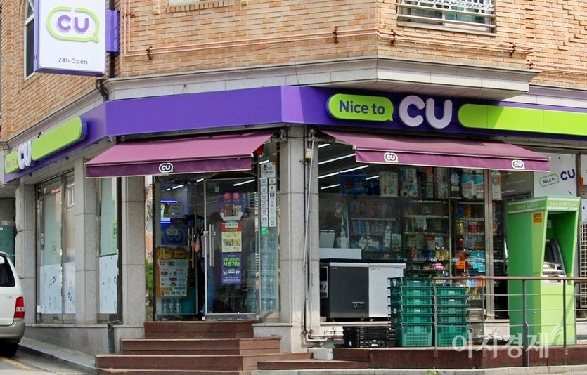 2011년 초 S점 출점 직후 이곳에서 170여m 떨어진 곳에 CU O점이 개점했다. 사진=김성미 기자