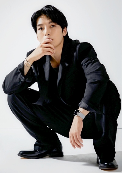 이랜드 슈펜이 더비와 로퍼 등 남성화 2종을 선보였다. 사진=이랜드