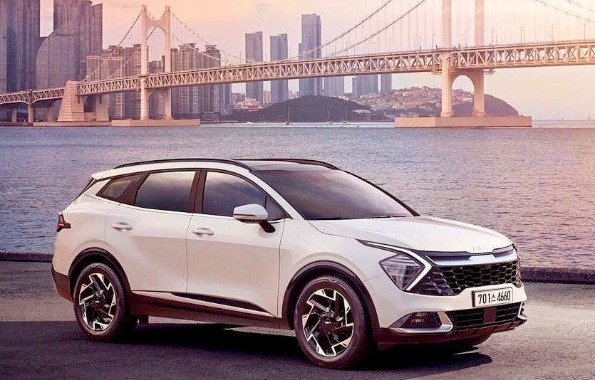 5세대 신형 스포티지가 지난달 전년 동월대비 346.4%(5099대) 급증한 6571대가 팔리면서 기아차의 성장을 이끌었다. 사진=기아차