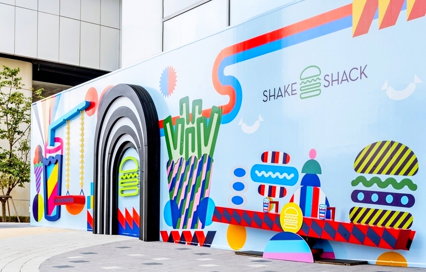 쉐이크쉑 서울 홍대점의 호딩 아트. 사진=쉐이크쉑
