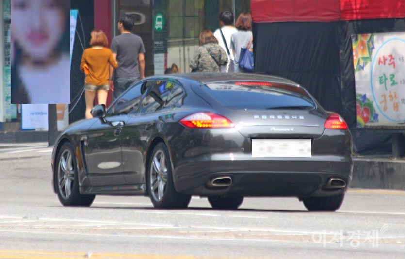 포르쉐의 스포츠 세단 파나메라. 사진=정수남 기자