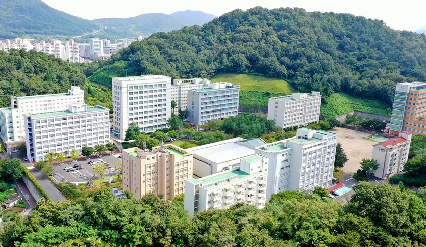 부영그룹이 지원하는 경남 창신대학교가 2022학년도 수시모집 원서접수 결과, 관내 자리한 대학을 제치고 최의 경쟁률을 기록했다. 창신대 전경. 사진=부영그룹