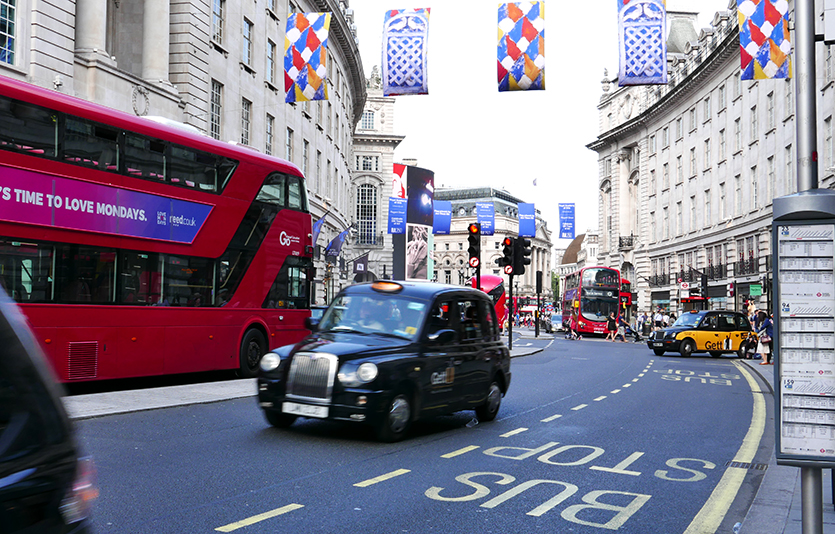 영국 사회는 코로나19 확산으로 격동의 시간을 보내면서 ESG에 더욱 관심이 높아지는 모습을 보였다. 영국 정부와 기업들도 이같은 사회의 요구에 빠르게 응답하고 있다. 사진은 영국의 명동, 옥스포드 서커스. 사진=김성미 기자