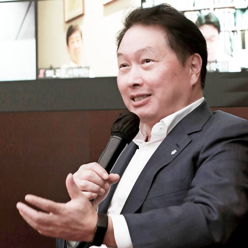 최태원 SK그룹 회장이 ‘제3차 거버넌스 스토리 워크숍’에 참석해 마무리 발언을 하고 있다. 사진=SK