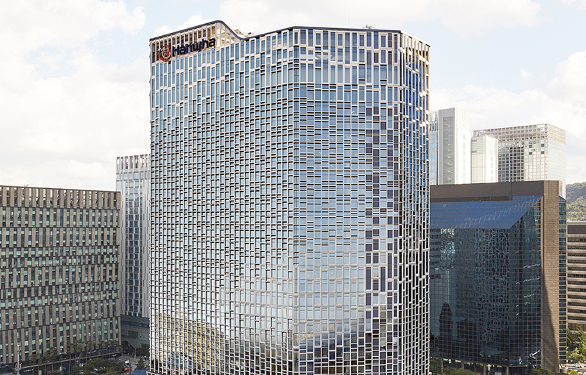 한화그룹의 주요 제조·화학 및 서비스 계열사들이 추석 명절을 앞두고 약1500여개의 협력사 대금 850여억원을 현금으로 조기 지급한다. 사진=한화그룹