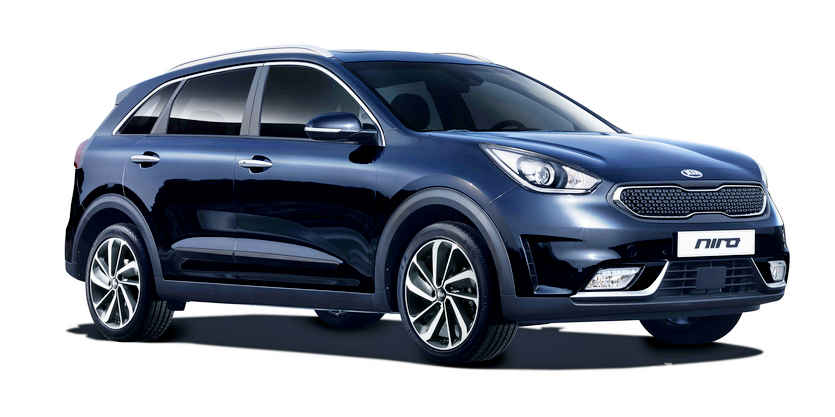 카스타는 1999년 4월부터ㅏ 2002년 10월까지 생산된 다목적 차량이다. 가솔린 엔진과 액화석유가스(LPG) 엔진을 지녔다. 사진=정수남 기자기아차의 인기 SUV 스포티지 1993년 7월 첫선을 보였다. 이후 2004년 2세대 모델(사진)인 아와이안 블루 색상의 모델이 큰 인기를 끌었다. 사진=정수남 기자당시 인기이던 쏘렌토. 사진=정수남 기자2010년 슈라이어 사장이 디자인한 3세대 스포티지R. 하와이안 블루와 힘께 차를 타기 위해서는 2개월 이상을 기다려야 했다. 사진=정수남 기자2016년 선보인 니로. 역시 슈라이어 사장의 곡선이 보인다. 사진=기아차