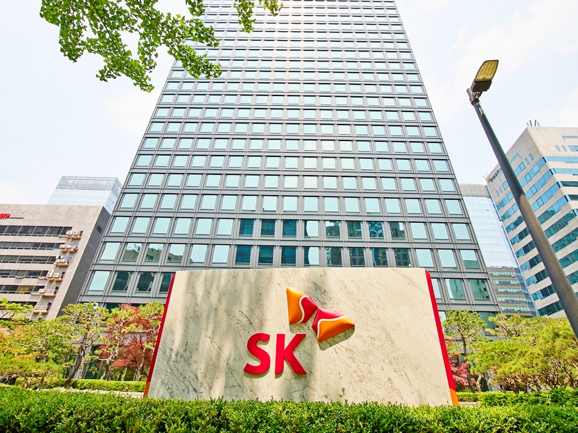 SK㈜와 SK머티리얼즈의 합병법인인 SK㈜가 1일 출범한다. 사진=SK