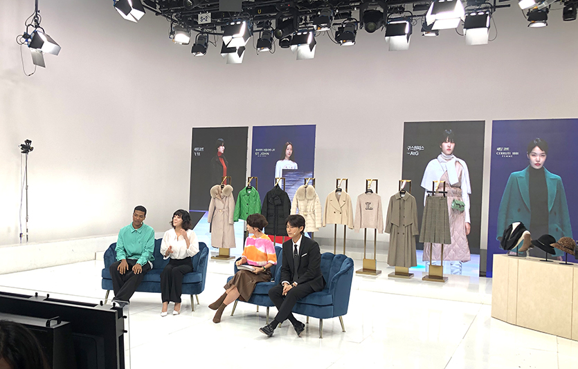 CJ온스타일 디지털 패션쇼 진행 현장 및 라이브커머스 화면 캡처. 사진=CJ온스타일