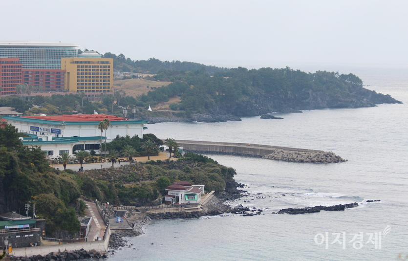 제주 서귀포 바다다. 사진=정윤서 기자