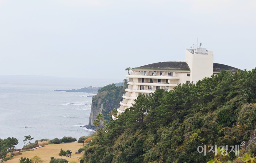 제주 서귀포 바다다. 사진=정윤서 기자