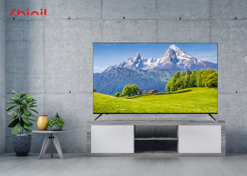 신일전자가 새 브랜드 '더톤'의 첫 상품으로 ‘더톤 스마트 TV’를 출시했다. 사진=신일전자