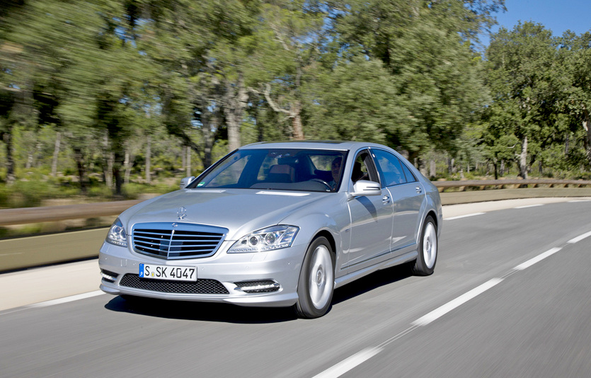 극중 박 반장은 벤츠의 S시리즈를 탄다. 벤츠 S 350. 사진=벤츠