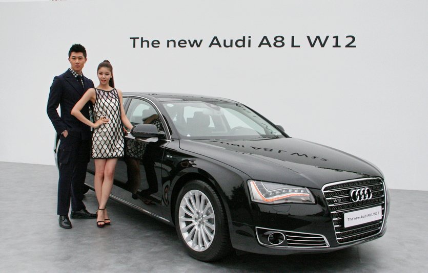 A8은 2011년 5월 한국에 상륙했으며, 차량 가격이 1억3000만원을 호가한다. 출시 당시 모습. 사진=정윤서 기자