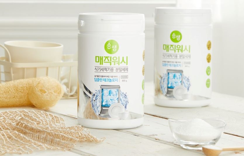 애경산업이 2년간 테스트를 통해 출시한 식기세척기용 분말세제를 출시했다. 사진=애경산업