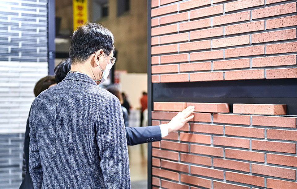 ‘코리아빌드’는 건설·건축의 전 과정을 아우르는 행사로 이번 주 3~6일 킨텍스서 진행된다. 사진=메쎄이상