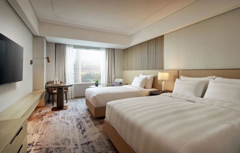 롯데 호텔 월드는 서울종합운동장과 롯데월드를 두루 즐길 수 있는 최적의 장소이다. 사진=호텔스닷컴