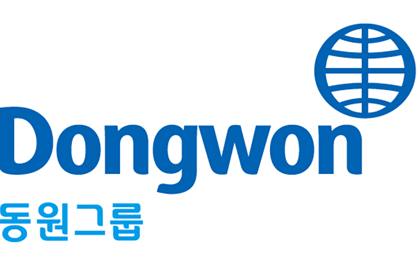 동원그룹은 동원산업과 동원엔터프라이즈의 합병을 추진하기 위한 ‘우회상장 예비심사 신청서’를 한국거래소에 제출했다. 로고=동원그룹