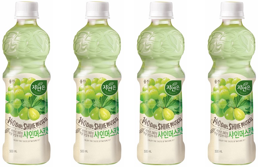 웅진식품이 프리미엄 과일 맛을 잘 구현해낸 '자연은 샤인머스캣'을 출시한다. 사진=웅진식품