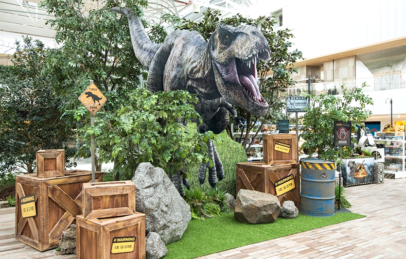 현대백화점은 가정의 달을 맞아 유니버설 픽쳐스 코리아와 손잡고 더현대 서울에 팝업스토어를 연다.  사진=현대백화점