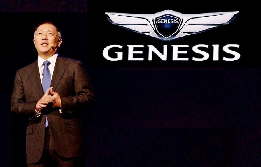 정의선 현대차그룹 회장은 2015년 자사의 고급브랜드로 제네시스를 선보이고 이윤 극대화와 함께 기업 이미지 제고에 성공했다. 사진=현대차