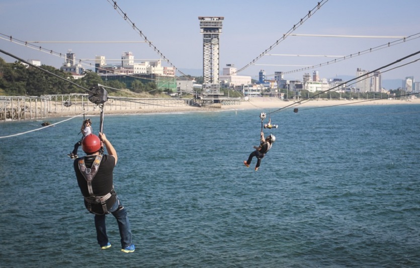한화리조트가 온가족이 관광명소체험과 휴식을 즐길 수 있는 패키지상품을 선보였다. 사진=한화리조트