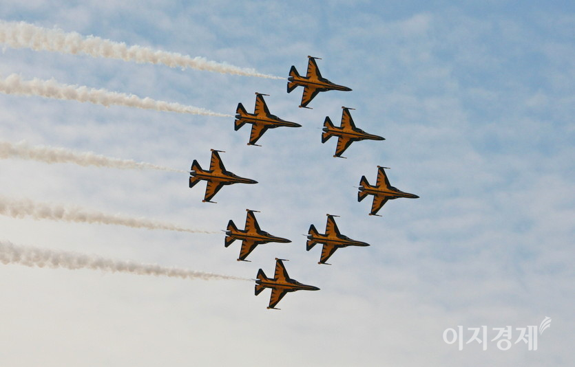 T-50의 에어쇼 모습. 사진=정수남 기자