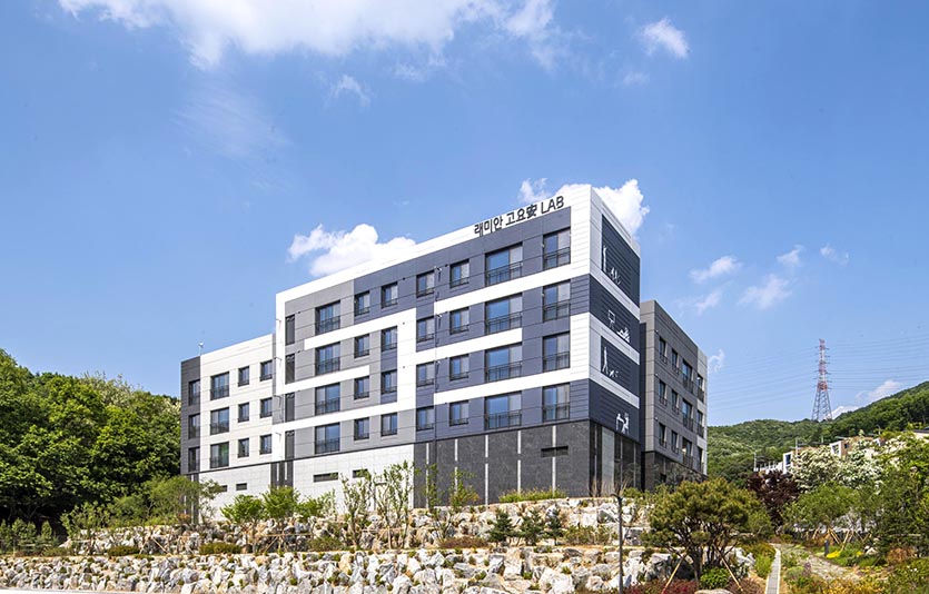 삼성물산 래미안이 한국생산성본부의 국가고객만족도(NCSI)조사에서 아파트 부문 1위를 달성했다. 래미안 고요안랩 전경. 사진=삼성물산