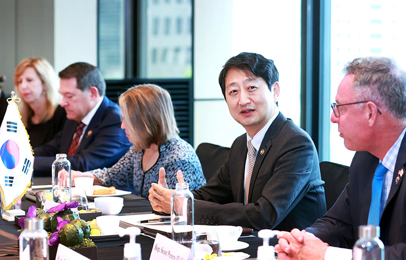 안덕근 산업통상자원부 통상교섭본부장은 12일 주제네바대표부 및 관계 부처와 제1차 다자통상전략점검회의를 열었다. 사진=산업통상자원부