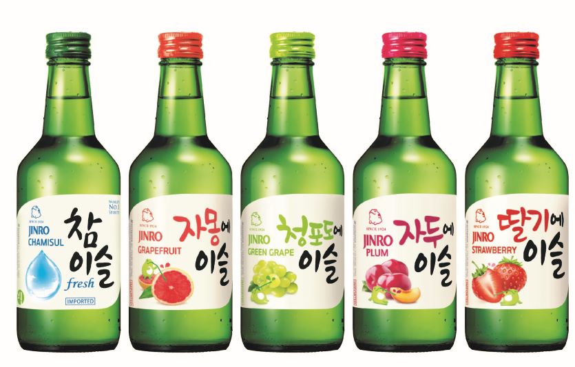 [하이트진로 사진자료] 참이슬 1종과 과일리큐르5종 제품이미지 (1).jpg