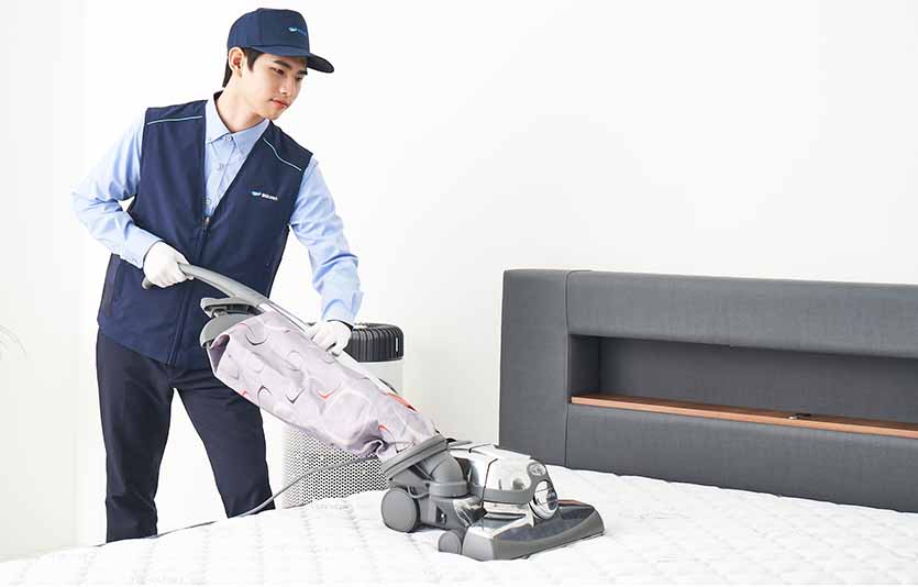 청호나이스는 이달 31일까지 ‘매트리스 케어 서비스’ 1회 50% 할인 체험 프로모션을 진행한다. 사진=청호나이스